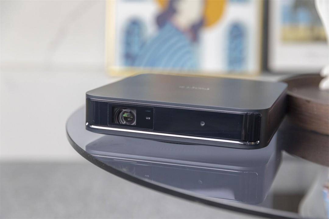 激光还是LED？四款性价比最高的激光投影仪推荐J9国际集团2023年家用投影仪光源怎么选？(图6)
